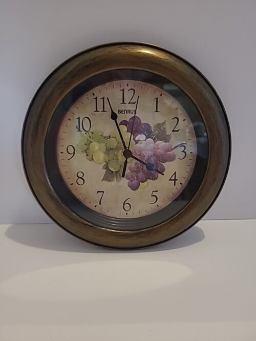 Benrus Battery Kitchen Wall Clock 9” Round Metal Hands Grapes Grapevine Works