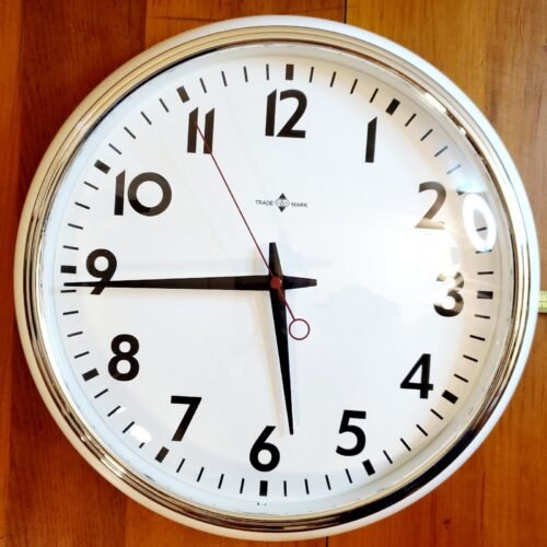 Big 14" Sterling & Noble Suzuki Quartz Wall Clock Retro Kitchen White Chrome S&N