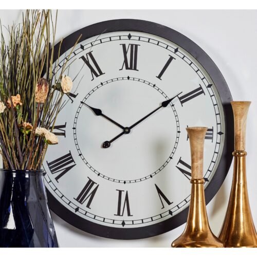 Black Iron Traditional Wall Clock No Theme 30 x 30 x 3 Black 30"D