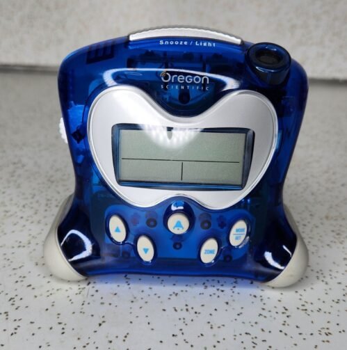 Blue Glow Oregon Scientific Projection Alarm Clock RM313PNA - Missing Cover