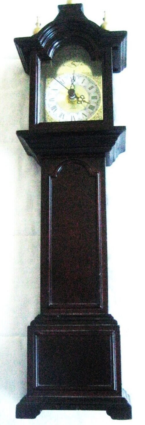 Bombay Miniature Grandfather Clock Mahogany | Desk Clock | Roman Numeral Face