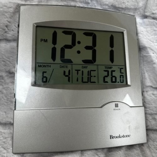 Brookstone Date Day Temperature Digital Desk Shelf Clock Wall Hanging Battery Op