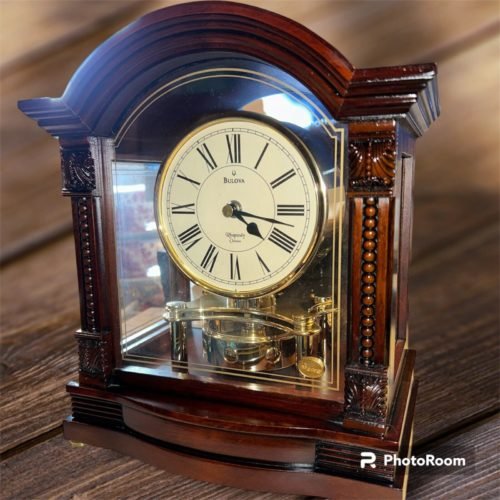 Bulova B1987 Bardwell Tabletop Mantel Clock Antique Quartz Walnut