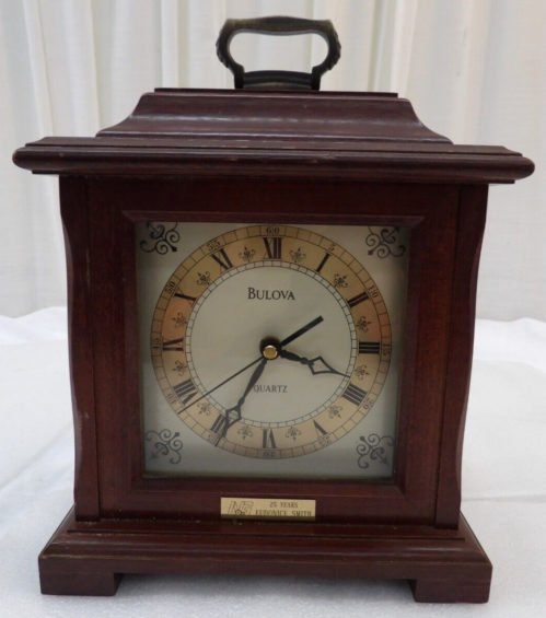 Bulova Brown Wood Clock B1871 Mantel Desk Quartz Battery Powered