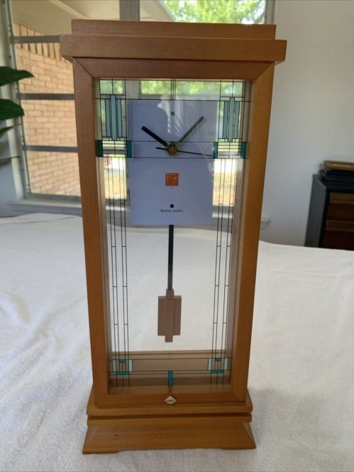 Bulova Frank Lloyd Wright Mantel Clock Willits House Stained Glass Theme READ