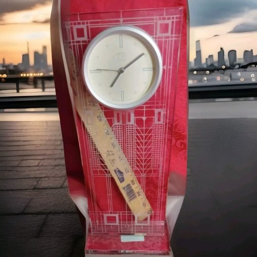 Bulova Glass House Crystal Frank Lloyd Wright Mantel Clock Finish Beautiful