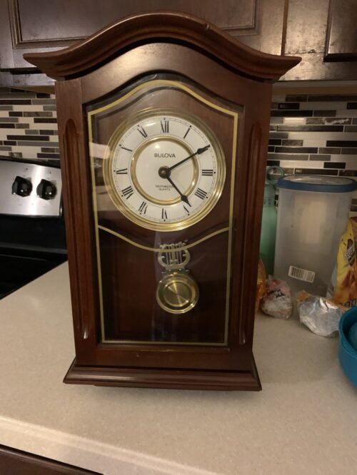 BULOVA QUARTZ WALL CLOCK PENDULUM WESTMINSTER CHIME