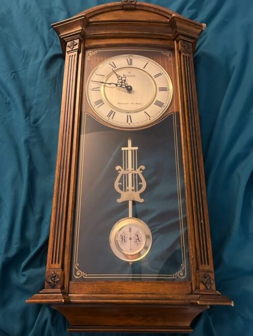 Bulova Walnut Hartwick Chiming Clock With Music And Bells C4331
