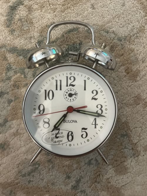 Bulova Wind Up Alarm Click Chrome - Read Description