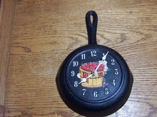 Chartier's Hand Painted Clock Iron 6 1/2 Skillet ( Country Kitchen Decor )