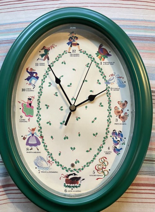 Christmas Carolling Wall Clock 12 Songs Battery Operated Christmas Clock Works