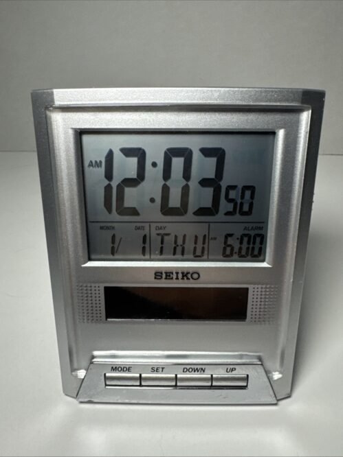 Classic qhl038s SEIKO Alarm Clock Rare Works Great