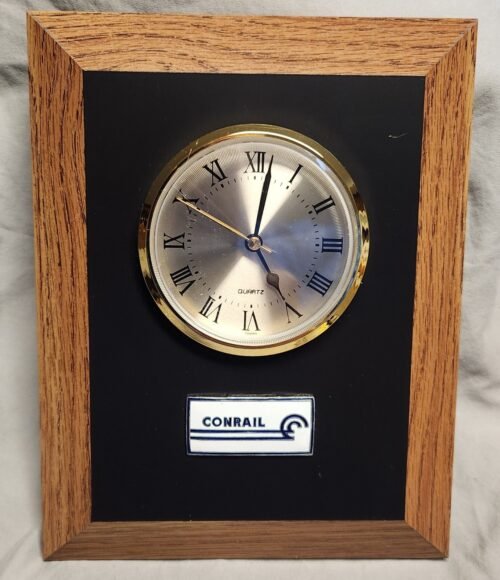 Conrail Analog Quartz Plaque Wall Clock. Black & Oak. New in Box.