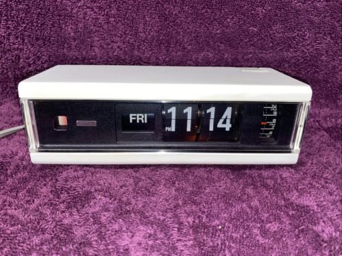 Copal Model 229 Flip Time/Day Alarm Clock Tv Series “MAD MEN” WORKING