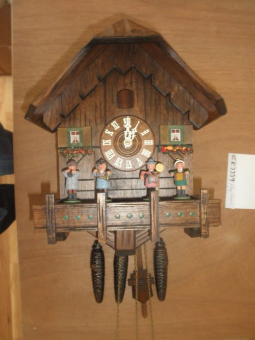 Cuckoo Clock Oompah band SEE VIDEO Musical NIGHT SHUT OFF Chalet 1 Day CK3339