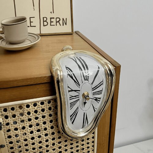 DALI Melting Clock – Surreal Wall or Shelf Decor Inspired by Salvador Dali
