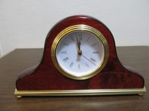 Danbury Clock Company Cherry Wood Desk Mantle Quartz Clock German Movement F/S