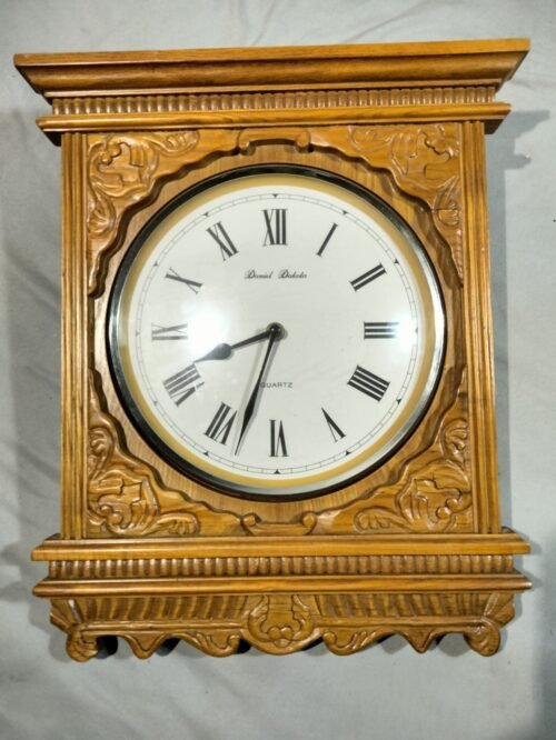 Daniel Dakota Vintage Quartz Wall Mount Clock