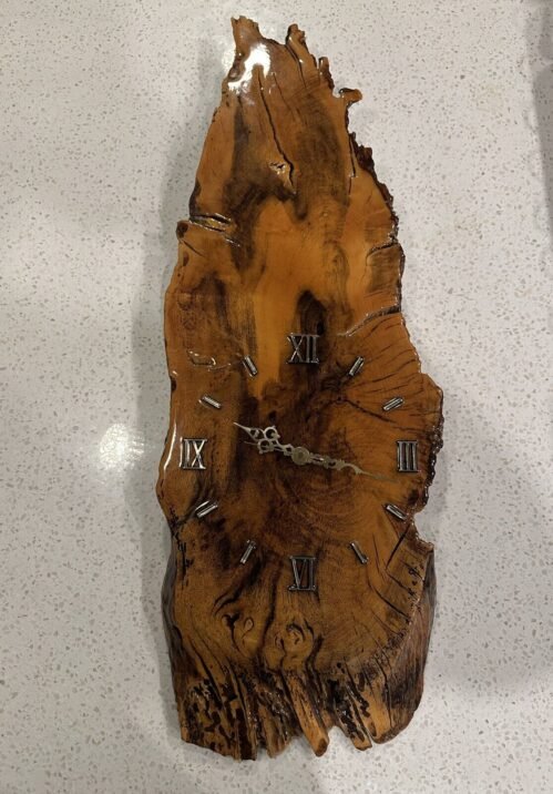 Decorative wooden wall clock