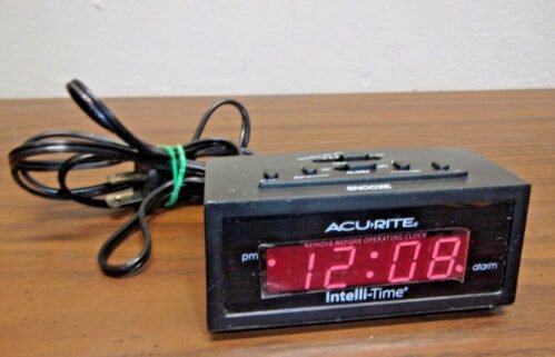 Digital Alarm Clock Accurate 13002 Intelli-Time Tested works *