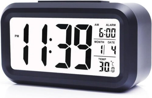Digital Alarm Clock, Alarm Clock Battery Operated/Night Light/Indoor Temperature