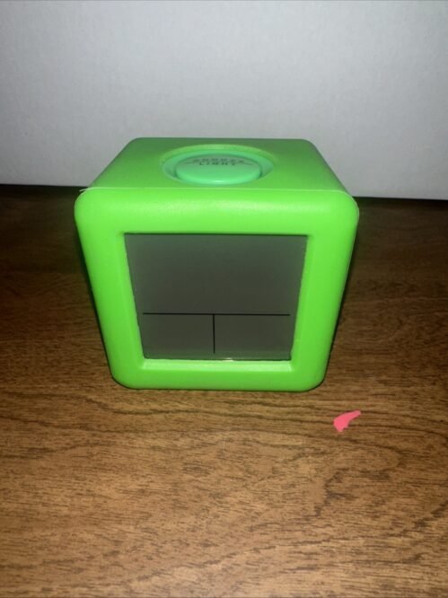 Digital Alarm Clock Kids with Snooze and Nightlight - Easy Setting Silicone Cloc