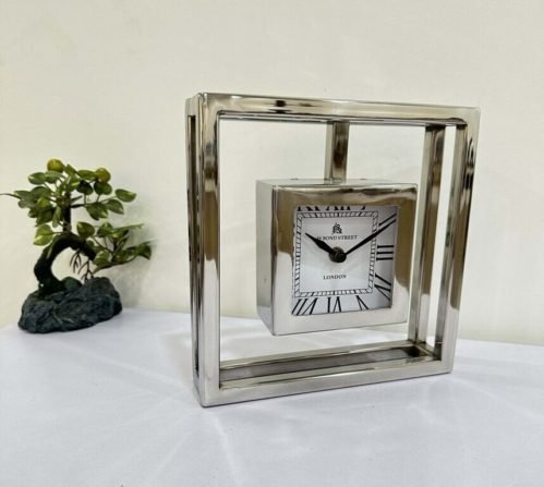 Digital Clock, Desk Shelf Clocks, Clock for Bedroom, Battery Operated with Roman
