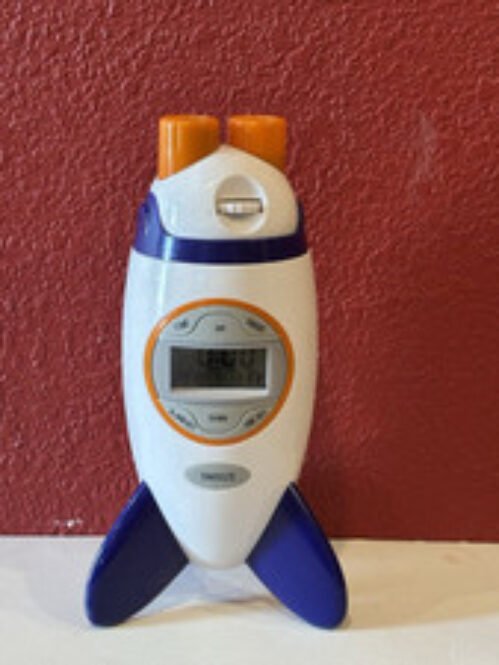 Discovery Kids Rocket Projector Alarm Clock Digital Displays Time On Ceiling Toy