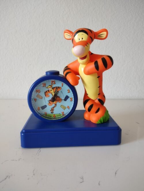 Disney Fantasma Tigger Alarm Clock Winnie The Pooh WORKS Makes Sounds KIDS
