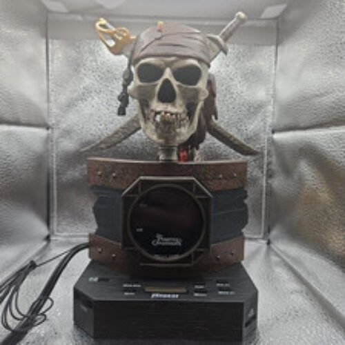Disney Pirates Of The Caribbean AM/FM Radio Alarm Clock Fully Working 2007