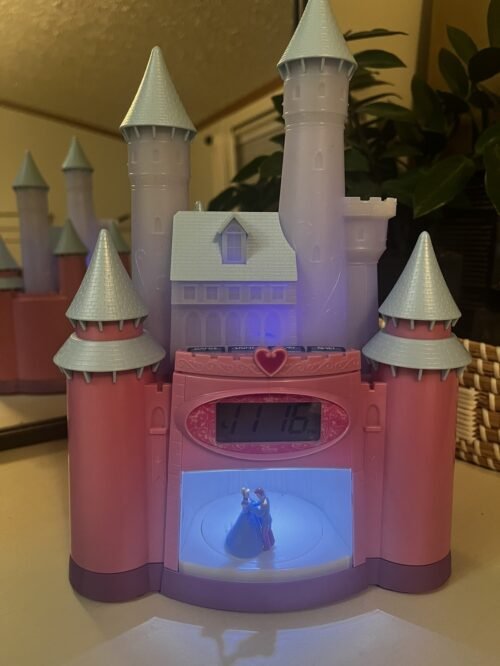 Disney Princess Cinderellas Castle Light Up Musical Animated Alarm Clock! *READ