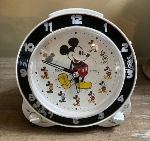 DISNEY TABLE ALARM CLOCK- "Disney Time" Mickey Mouse Analog Model FD461W
