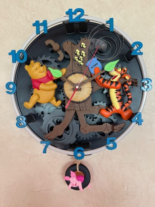 Disney Winnie the Pooh & Friends Animated Musical Wall Clock Pendulum VTG RARE
