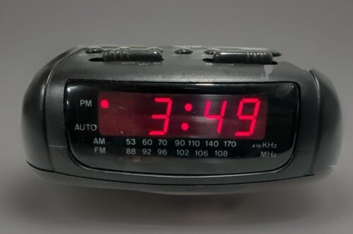 Electro Brand AM/FM Radio Alarm Clock - Model 4380 Black Tested and Working