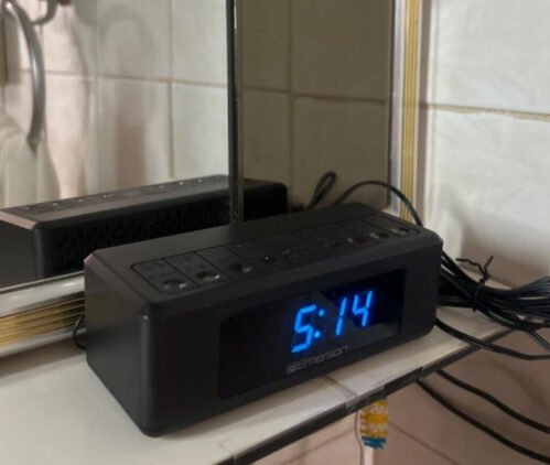 Emerson AM/FM Dual Alarm Clock Radio with 0.6" Blue LED Display, Black NEW