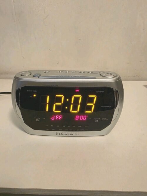 Emerson Research CKS3020 Smartset Dual Alarm Clock AM/FM Radio LED Display VTG