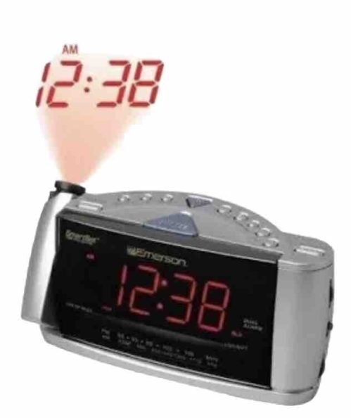 Emerson Research Smart Set CKS3516 Alarm Clock Radio with Time Projector