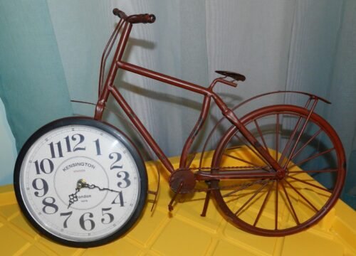FARMHOUSE DISTRESSED RED METAL BICYCLE CLOCK! DESK, MANTLE, SHELF, TABLETOP