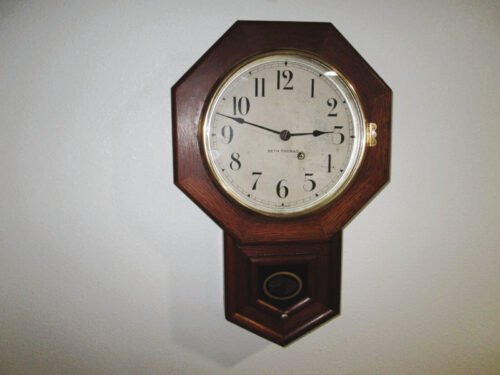 FULLY RESTORED SETH THOMAS TIME ONLY 10 INCH DROP OCTAGON CLOCK