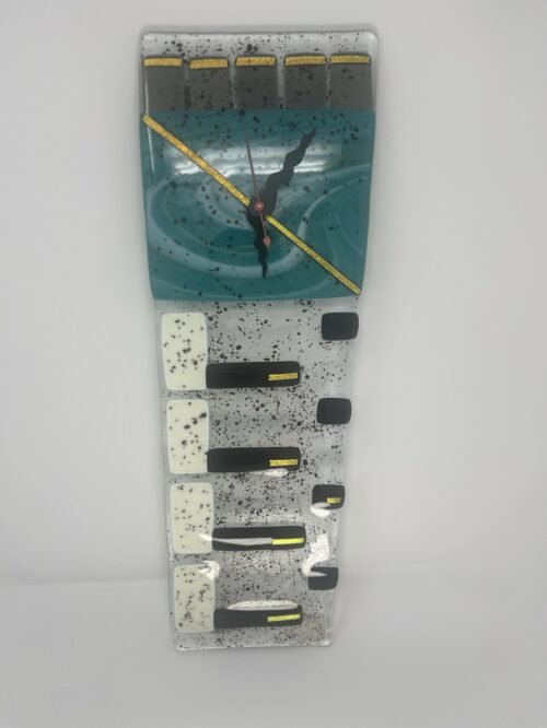 Fused Glass Artisan Post-Modern 80s 90s Battery Operated Wall Clock 16” x 5”