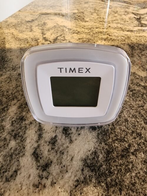 GENUINE TIMEX COLOR CHANGING DIAL LCD TIME AND DATE DUAL ALARM CLOCK (T104)