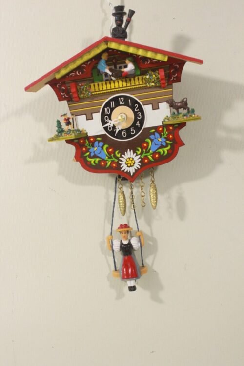 GERMAN MINIATURE CLOCK (battery) .(ref G 649)