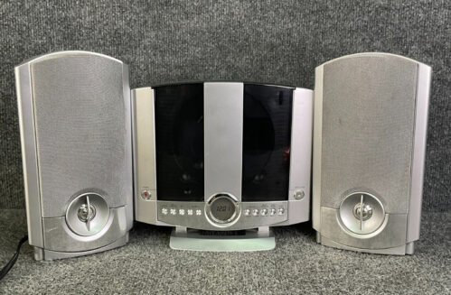 GPX HM3817DT Micro Stereo CD Player AM/FM Radio Alarm Clock with Speakers