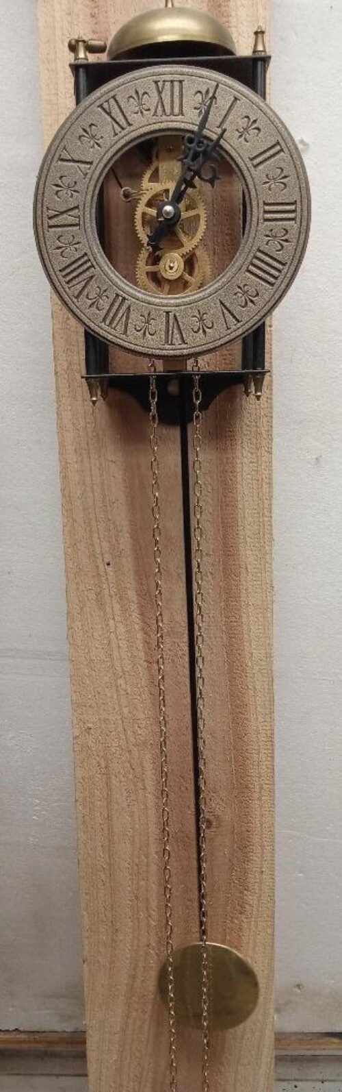 Gravity Wall Clock Pendulum & Weight Hourly Bell Chime Roman Numerals Fully open