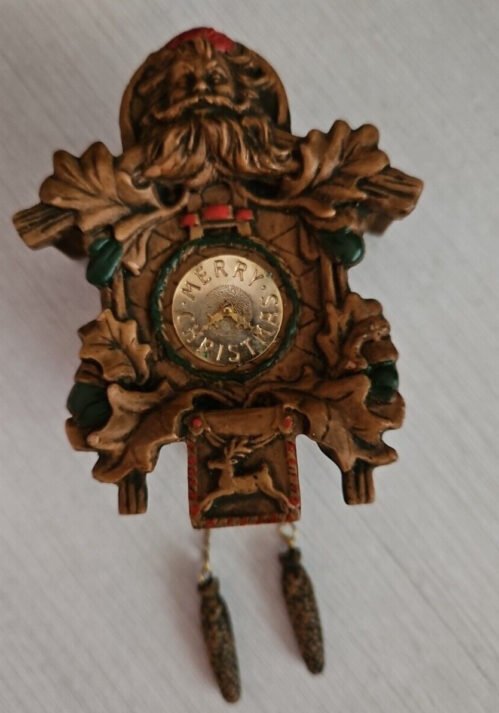 Hallmark Keepsake Handcrafted Ornament Old World Cuckoo Clock 1984