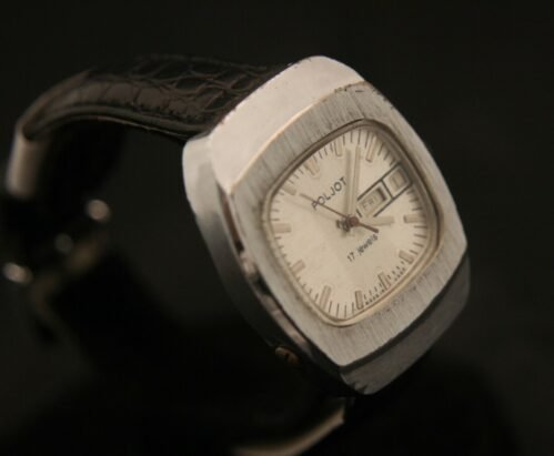 Handsome vintage 1980's men's Soviet Poljot dial TV17 jewel wristwatch SERVICED