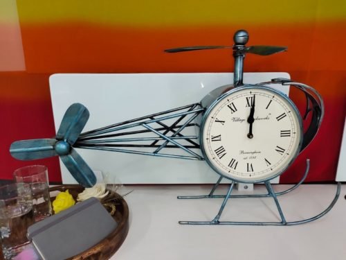 Helicopter Style Iron Table Clock Roman Numerical Desk Clock