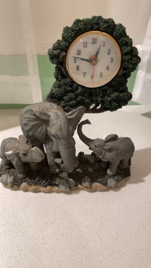 HERCO Elephant With Babies Desk Clock Rocks Battery Operated Rustic HTF