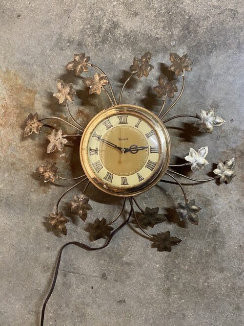Hollywood Regency 1950s Starburst Gold Leaves Wall Clock~Brass~Mid Century~works