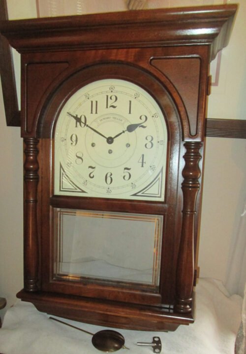 HOWARD MILLER 8 DAY WESTMINSTER WALL CLOCK 612-309